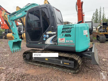 Kobelco SK75-8