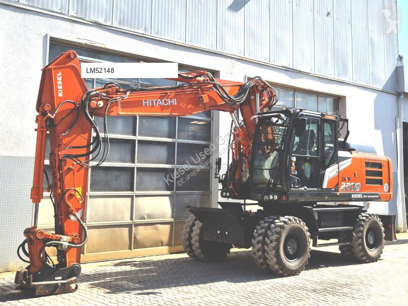 Екскаватор Hitachi ZX220W-7