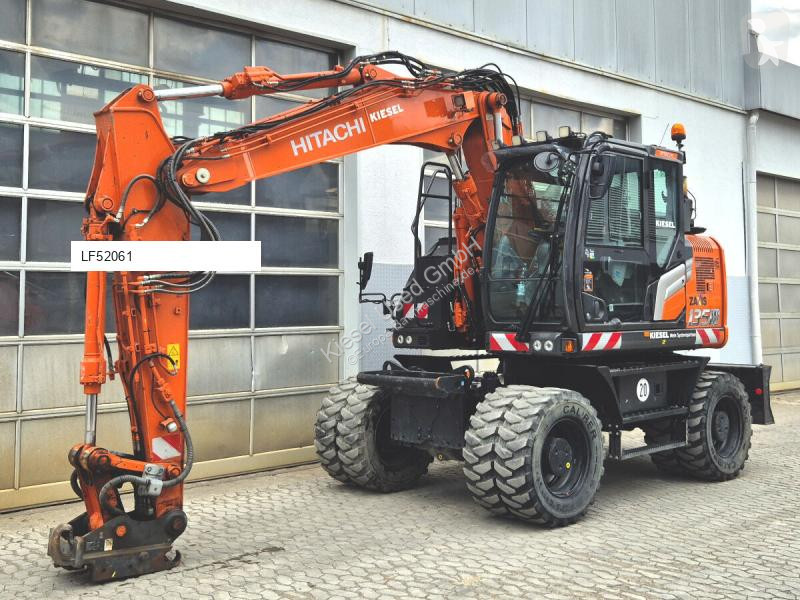 Екскаватор Hitachi ZX135W-7