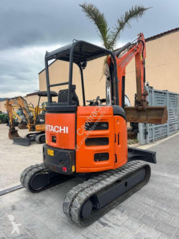Miniexcavadora Hitachi