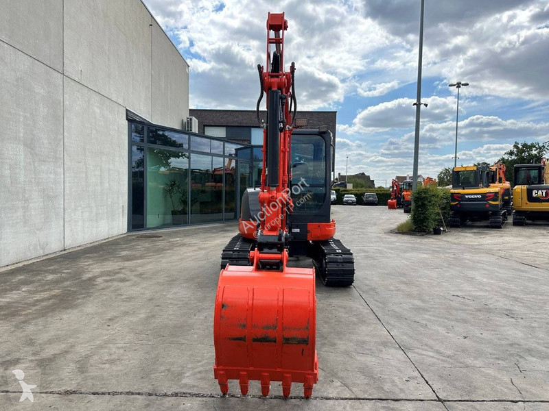 Excavadora Kubota KX155-3SZ