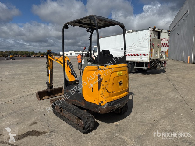 Bobcat  E17 excavator