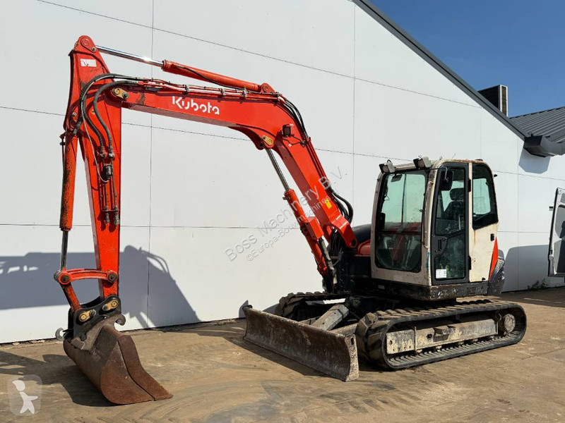 Graafmachine Kubota - Quick Coupler / Hammer Lines