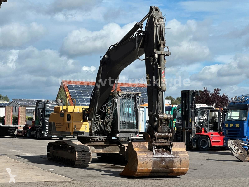 Экскаватор Volvo N Kettenbagger mit Tieflöffel