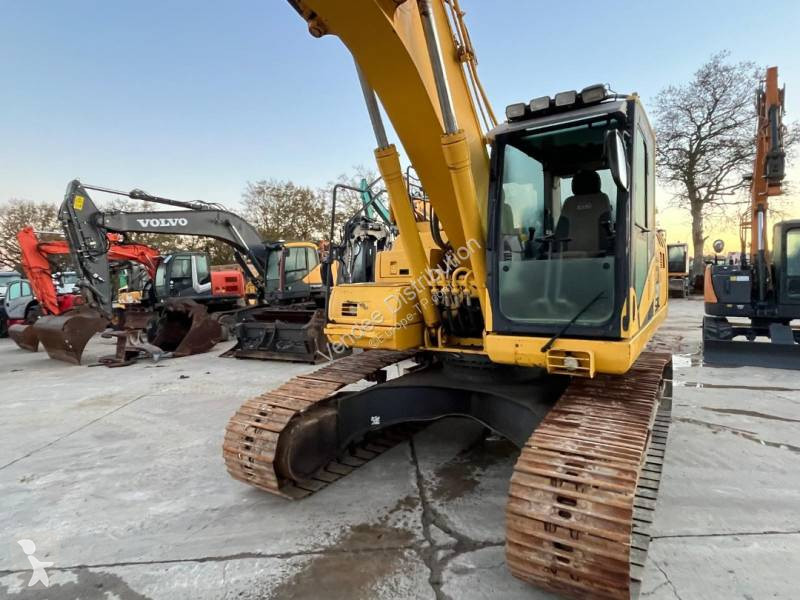 Экскаватор Komatsu PC210