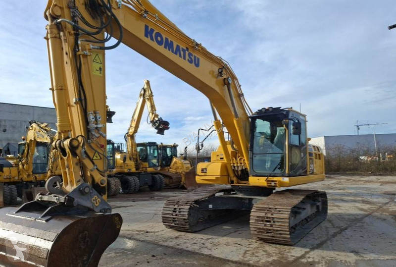Экскаватор Komatsu 11E0