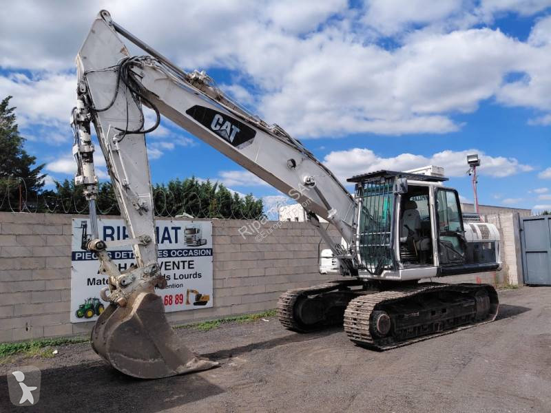 Escavadora Caterpillar