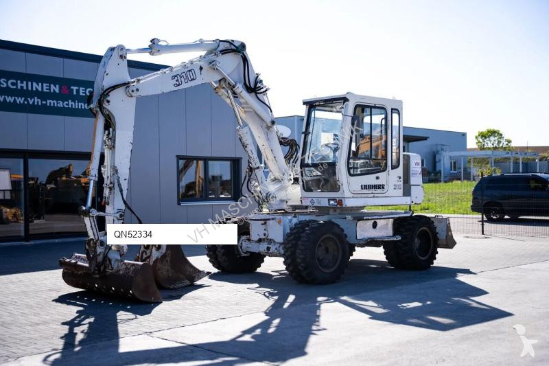 Экскаватор Liebherr