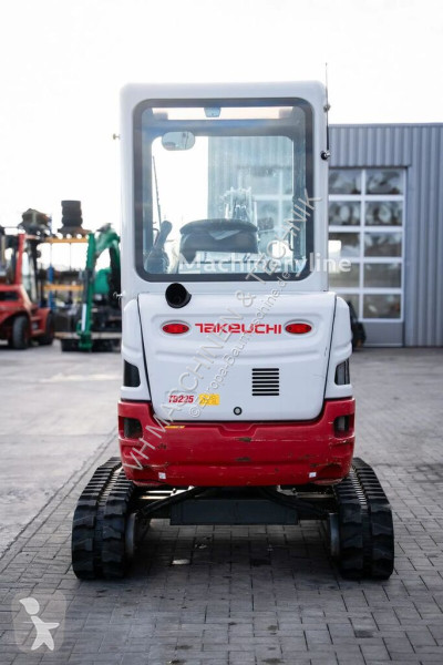 Экскаватор Takeuchi TB225