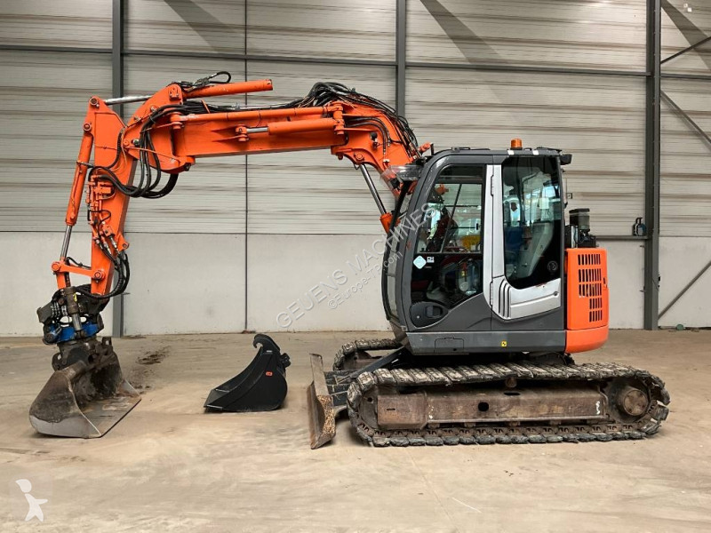 Экскаватор Hitachi US3 rototilt