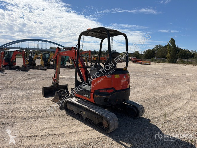 Экскаватор Kubota HI
