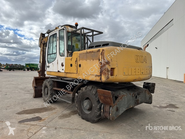 Экскаватор Liebherr  A904 C L