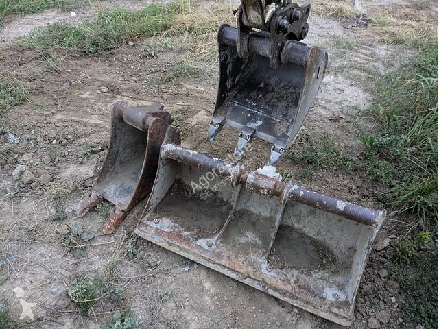 Escavadora Yanmar
