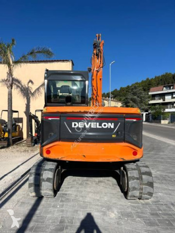 Develon minikotrógép