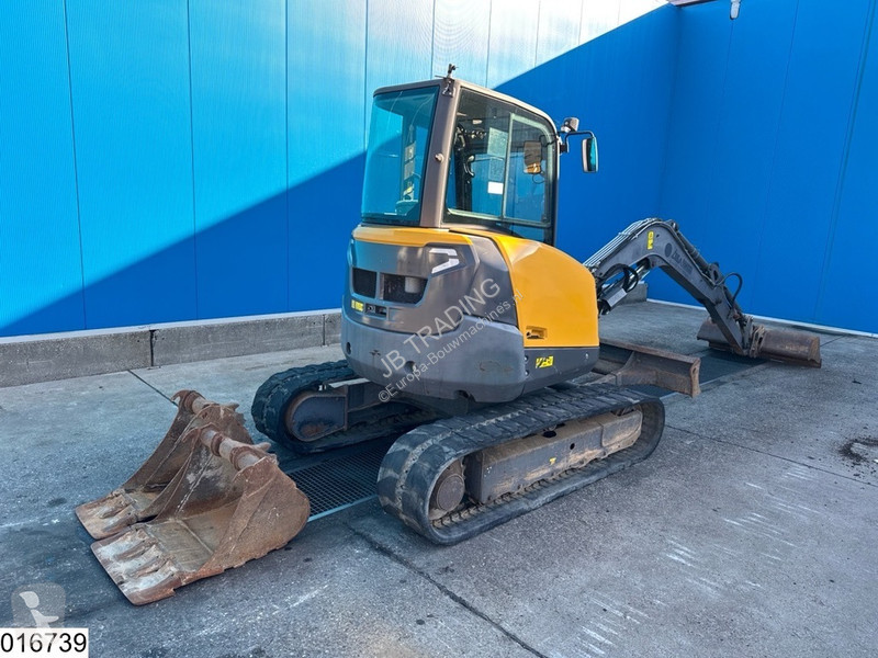 جرافة Volvo ECR 50d 5010 kg, 31.2 kW, 2019