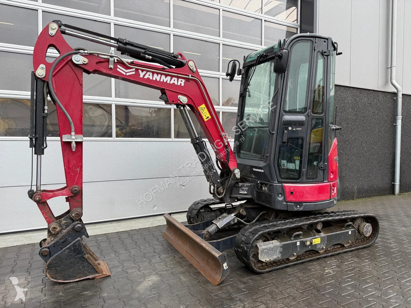Skovel Yanmar Vio26-6