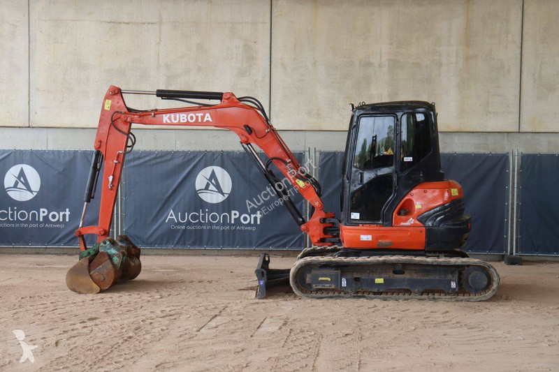 Excavadora Kubota SZ
