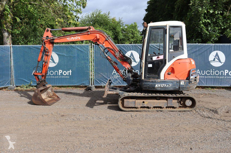 Excavadora Kubota α