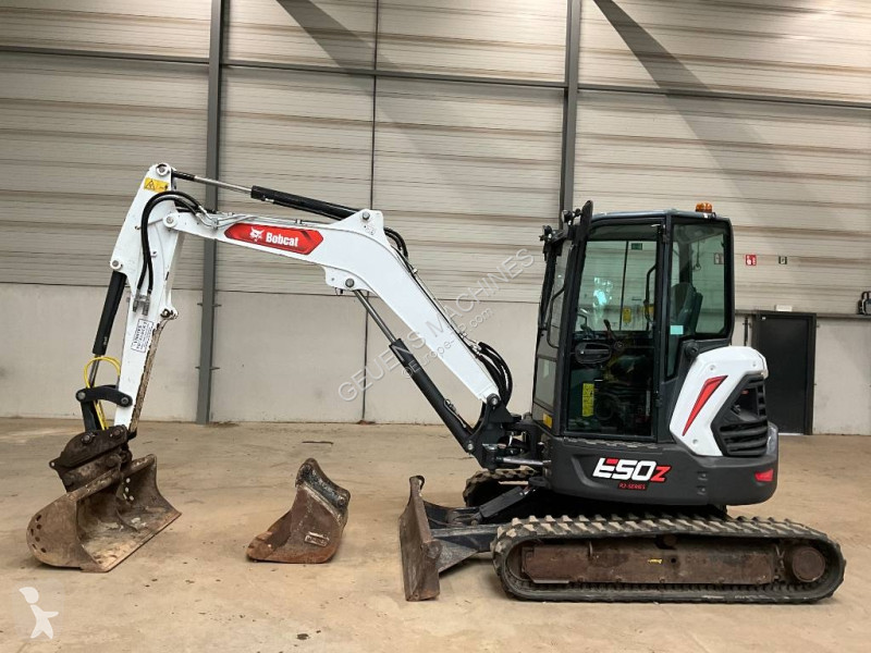 جرافة Bobcat 50z