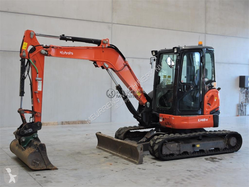 جرافة Kubota U48-4