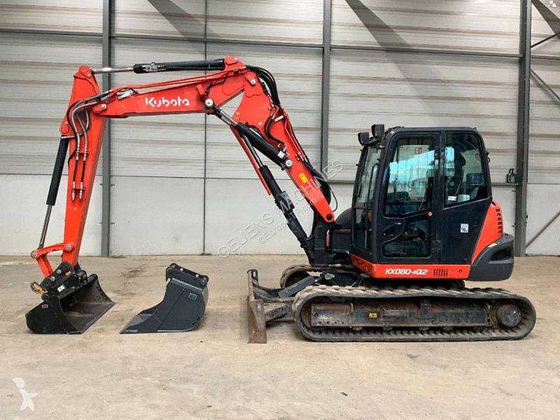 جرافة Kubota 0804 A 2