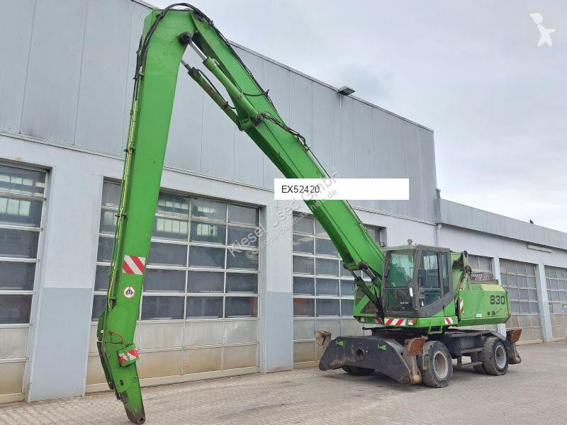 جرافة Sennebogen 830