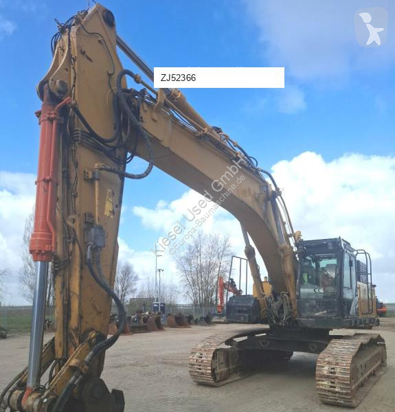 جرافة Hitachi ZX490LCH-6
