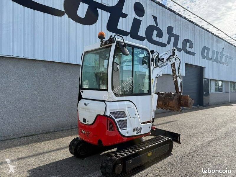 Excavadora Yanmar sv22