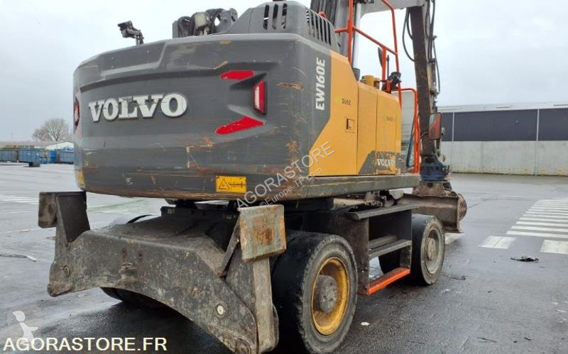جرافة Volvo E