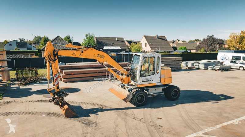 جرافة Liebherr