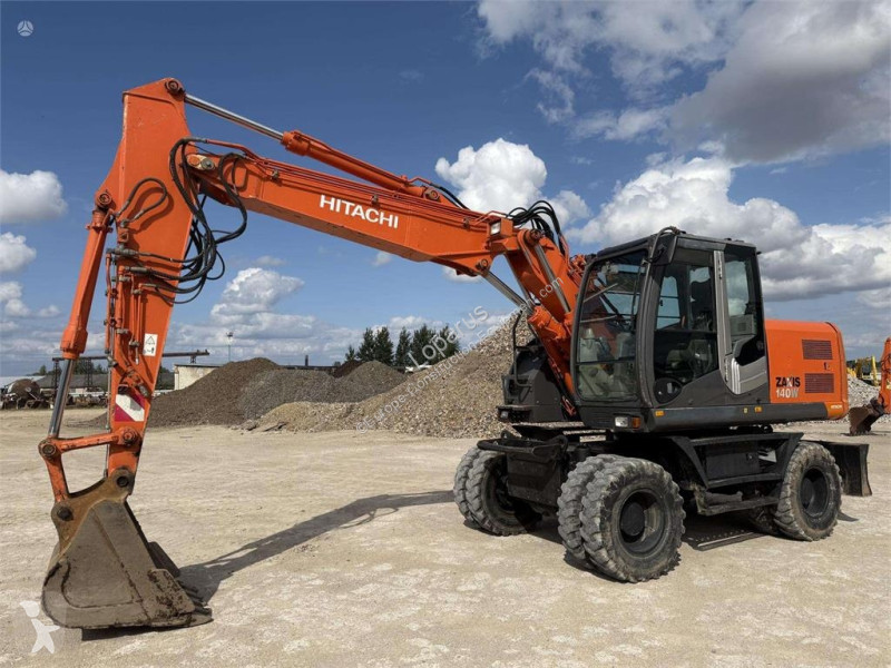 جرافة Hitachi 140 W