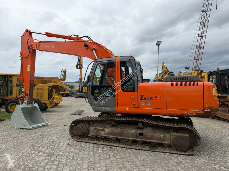 جرافة Hitachi ZX210 LC1