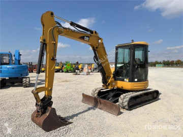 Mini-escavadora Caterpillar