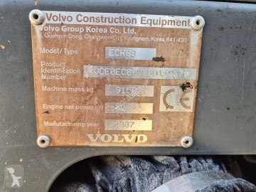 Excavator pe şenile Volvo