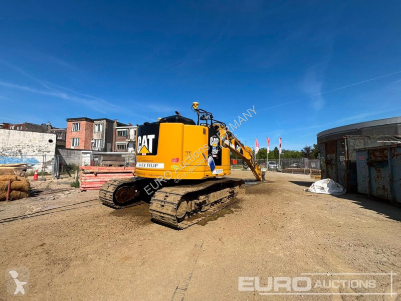 Excavadora Caterpillar 325FLCR