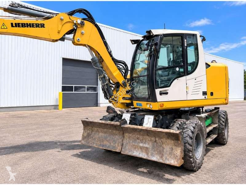 Skovel Liebherr A  COMPACT