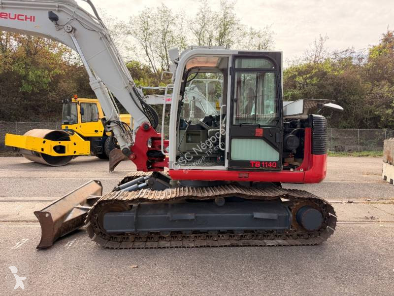 Skovel Takeuchi
