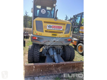 Escavatore gommato Wacker Neuson