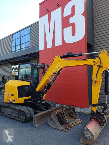 Mini pelle JCB