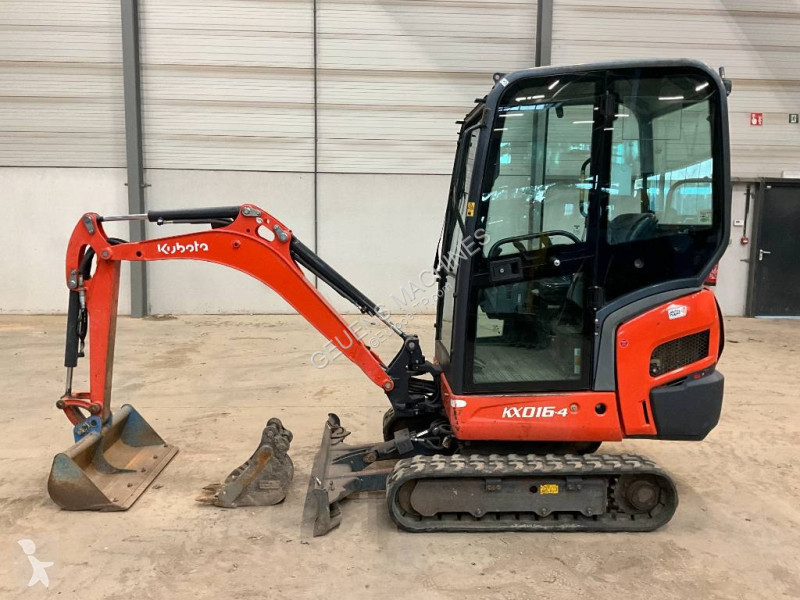 Pelle Kubota 0164