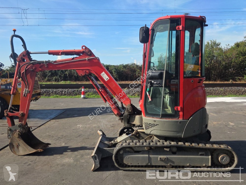 Skovel Yanmar ViO25-4