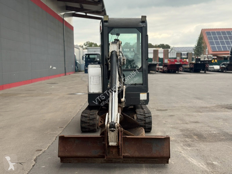 Skovel Bobcat...
