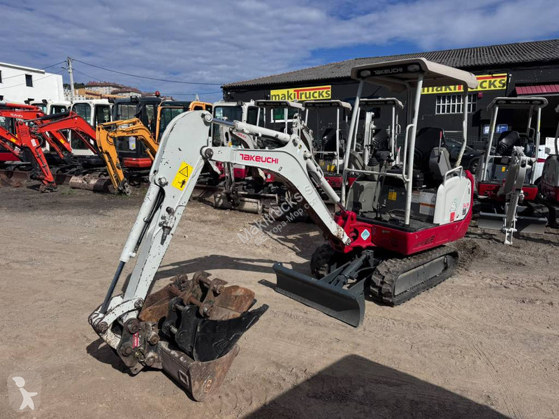 Skovel Takeuchi TB 216