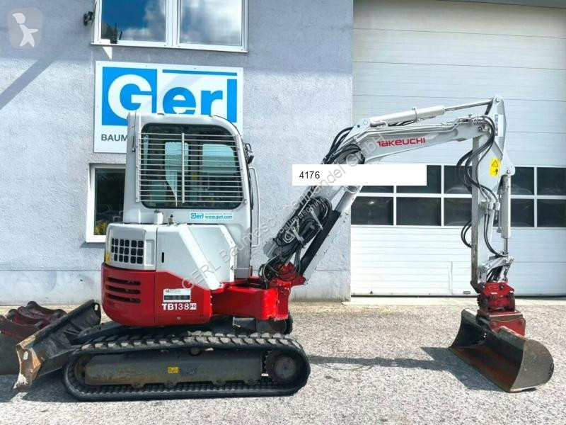 Skovel Takeuchi