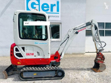 Miniexcavadora Takeuchi