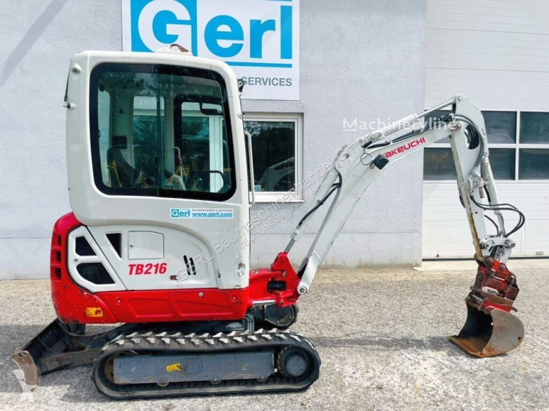Skovel Takeuchi TB216