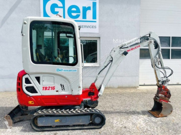 Miniexcavadora Takeuchi