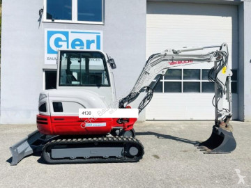 Miniexcavadora Takeuchi