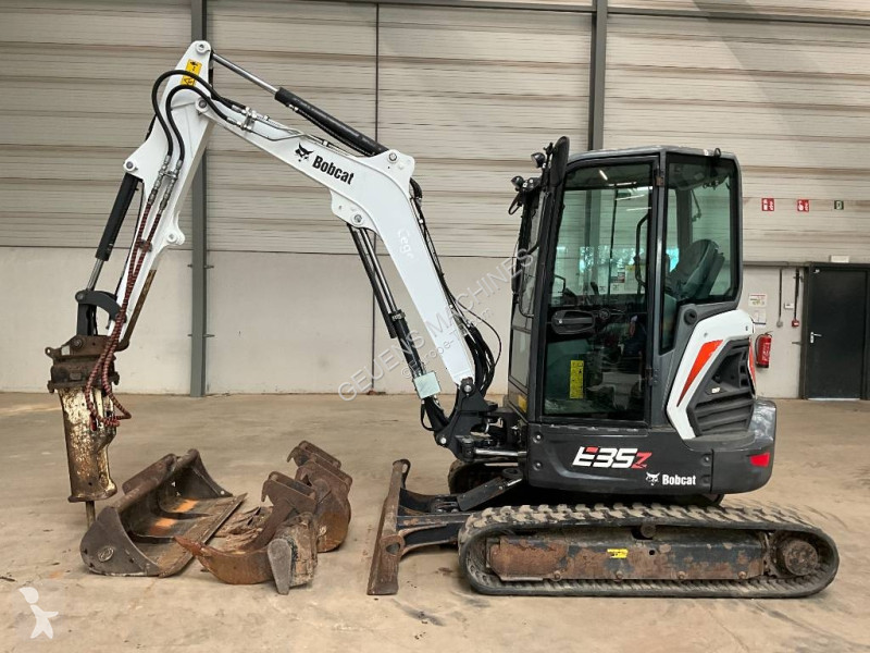 Skovel Bobcat 35z