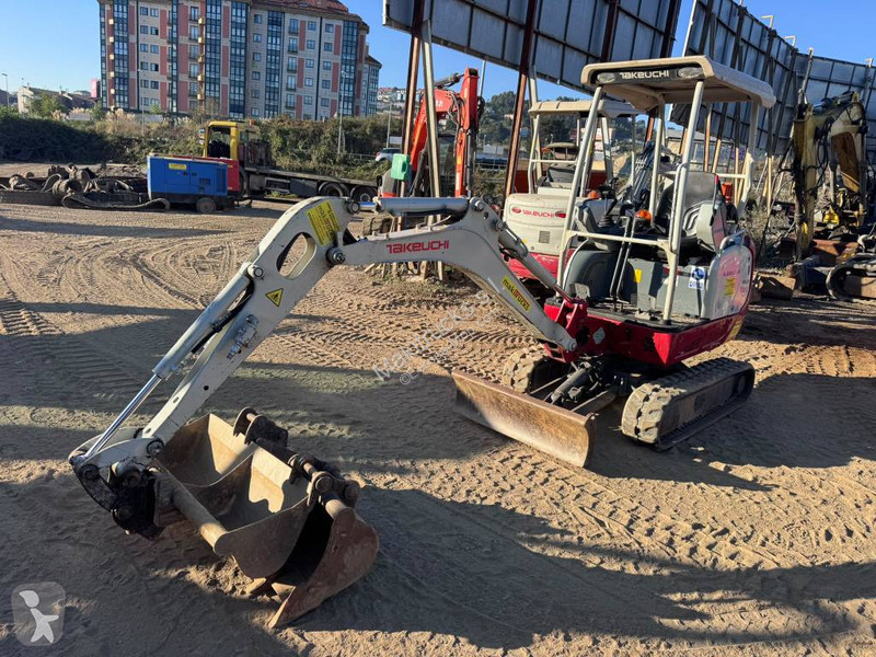 Skovel Takeuchi TB 216